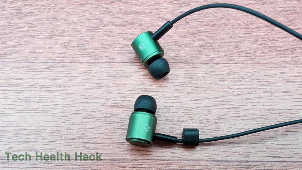 今使っている、カナル型イヤホン